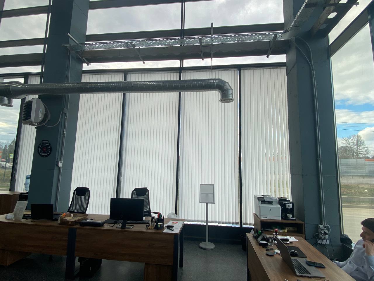 Жалюзи-офис-1