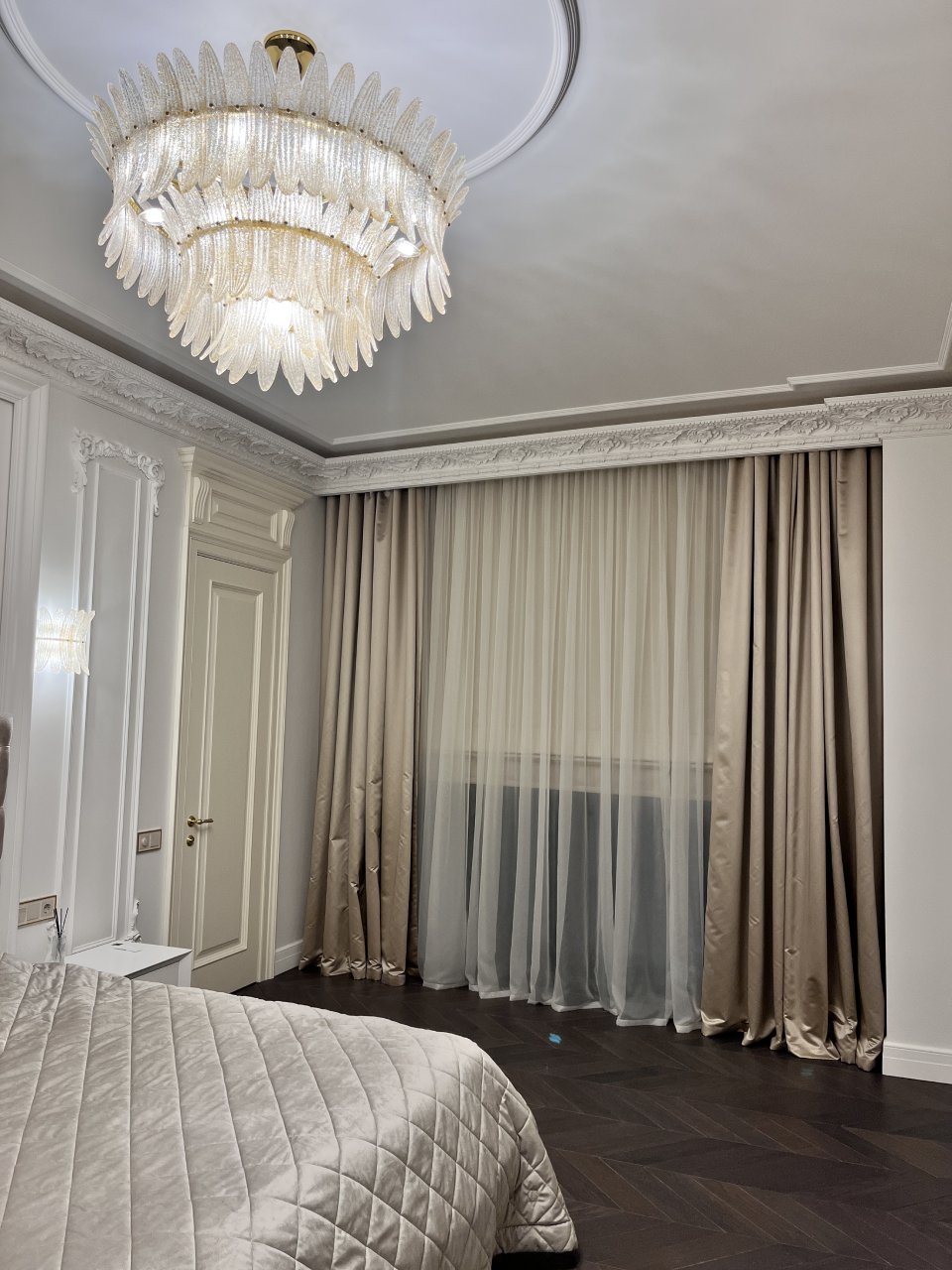 Шторы в стиле Барокко с электроприводом