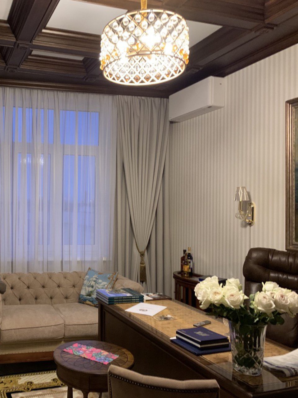 Шторы в офис с электроприводом