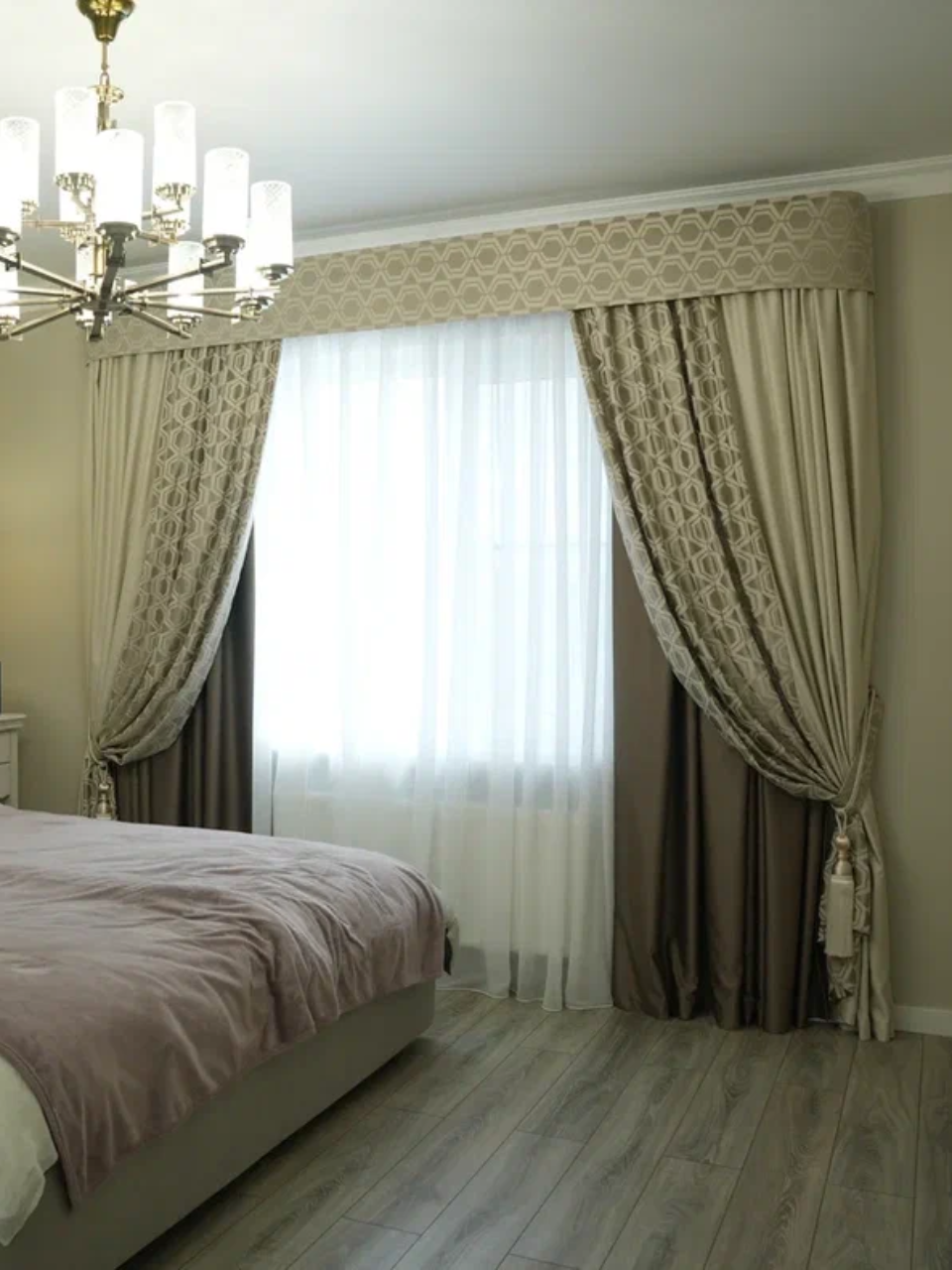 Шторы шелковые